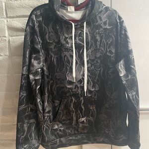 All over print goth Black and Gray Skull Hoodie Men’s M